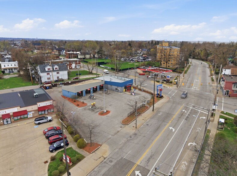 More Photos Of 15610 Lake Shore Blvd, Cleveland General Retail For Sale