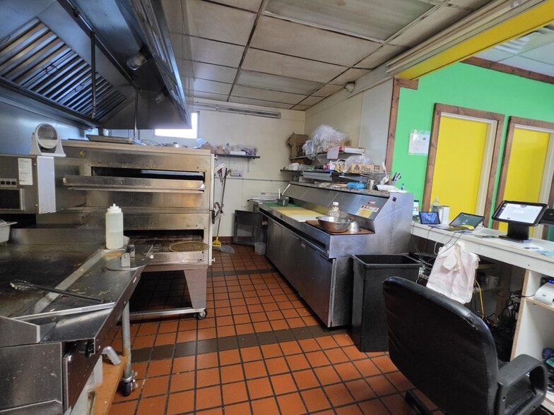 More Photos Of 1669 N Atherton St, State College Freestanding For Lease