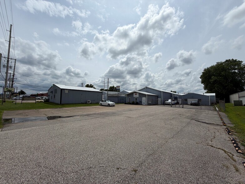 More Photos Of , Evansville Unknown For Sale