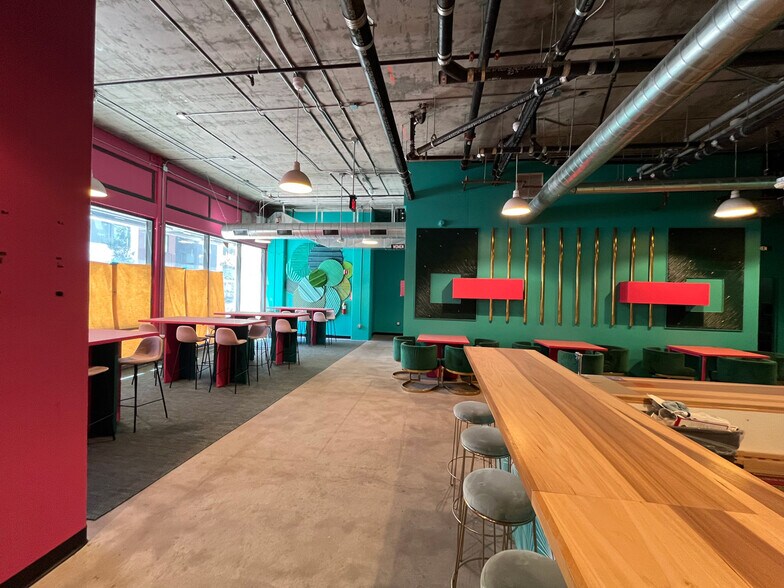 More Photos Of 2450 Valdez St, Oakland Apartments For Lease