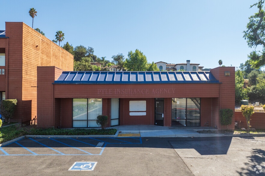 More Photos Of 1100-1160 E Route 66, Glendora Office For Lease
