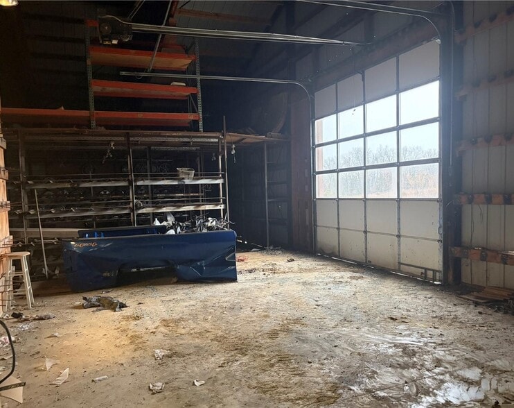 More Photos Of 3191 Highway 50, Beaufort Warehouse For Sale