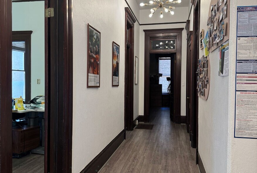 More Photos Of 510 Waverley St, Palo Alto Office For Sale