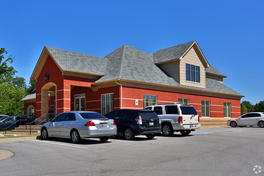 More Photos Of 14105 N Eastern Ave, Edmond Office For Lease