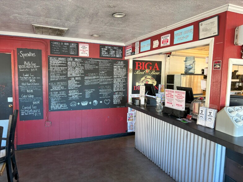 More Photos Of 810 E Main St, Grass Valley Freestanding For Sale