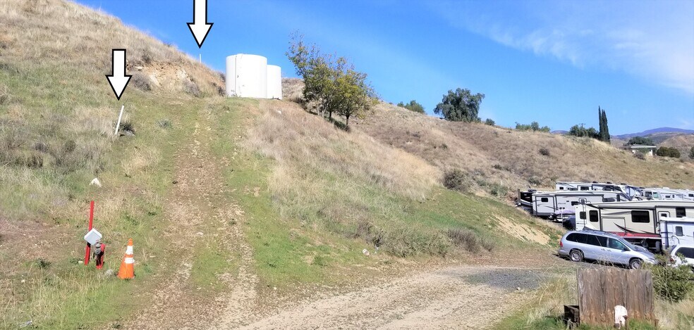 More Photos Of 29753-29757 Bouquet Canyon Rd, Santa Clarita Auto Dealership For Lease