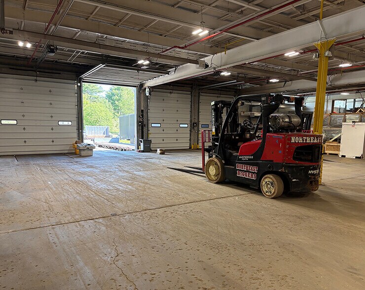 More Photos Of 65 Spring Ln, Farmington Manufacturing For Sale