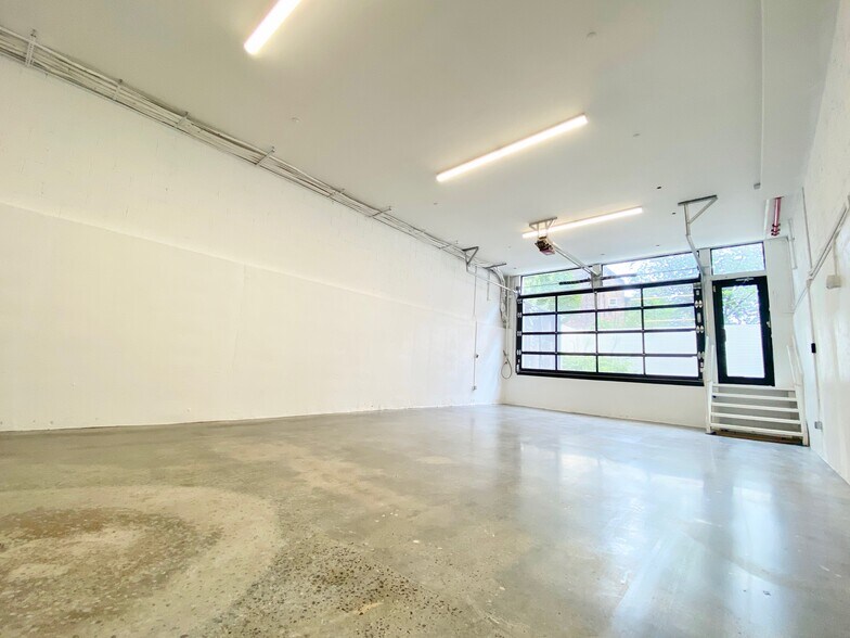 More Photos Of 888 Lorimer St, Brooklyn Loft Creative Space For Lease