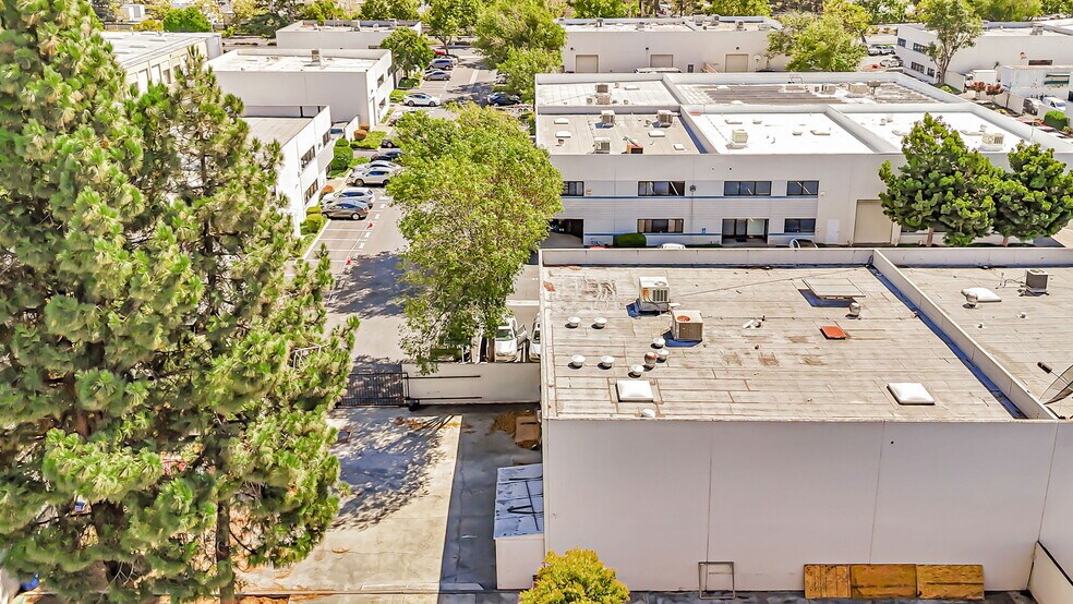 More Photos Of 2485 Technology Dr, Hayward Research And Development For Lease