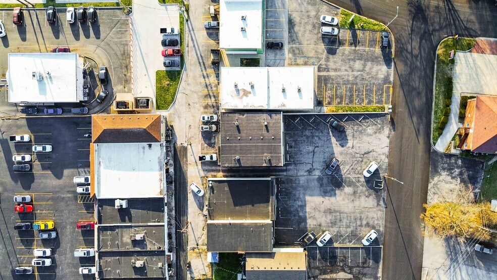 More Photos Of 205 Geri Ln, Richmond Office Residential For Sale