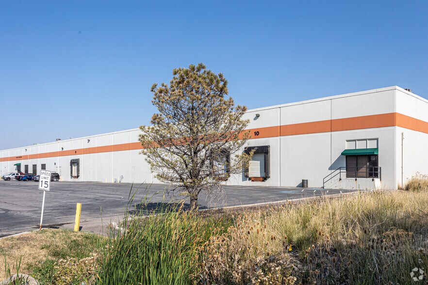 More Photos Of 543 N Neil Armstrong Rd, Salt Lake City Manufacturing For Lease