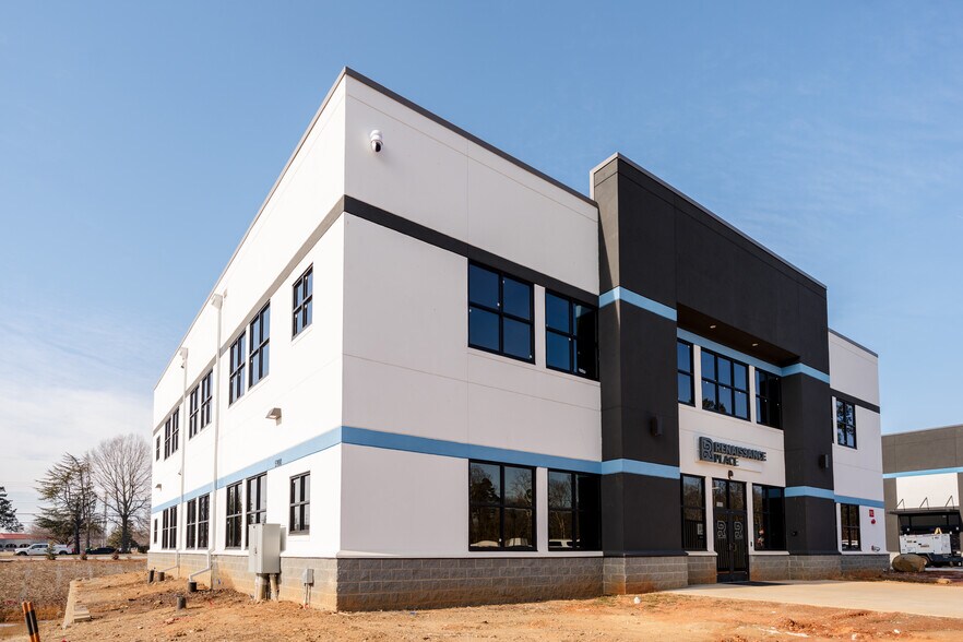 More Photos Of 5900 Scotland Rd, Greensboro Office For Lease