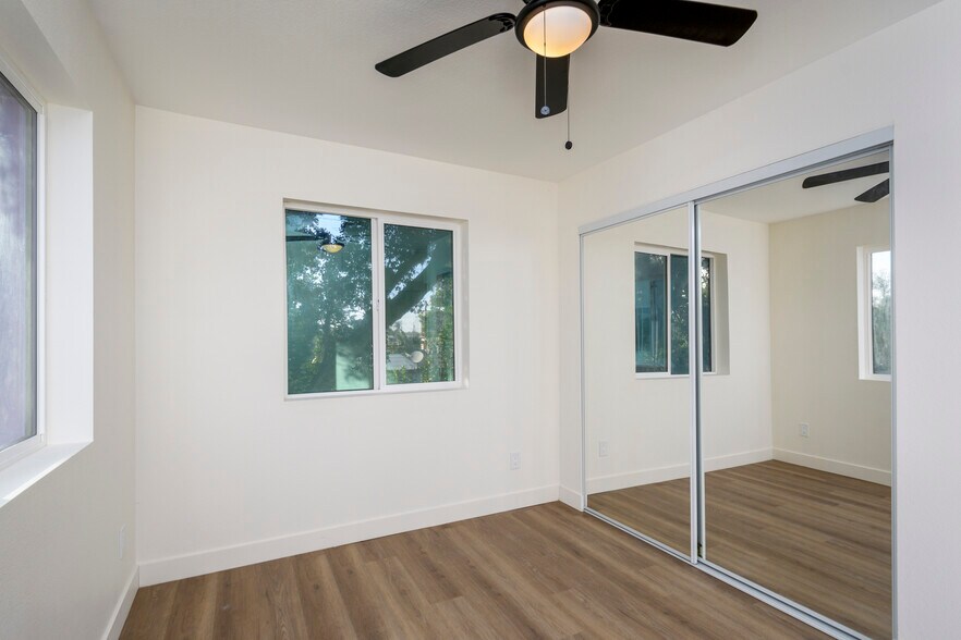 More Photos Of 5822 Gage Ave, Bell Gardens Apartments For Sale