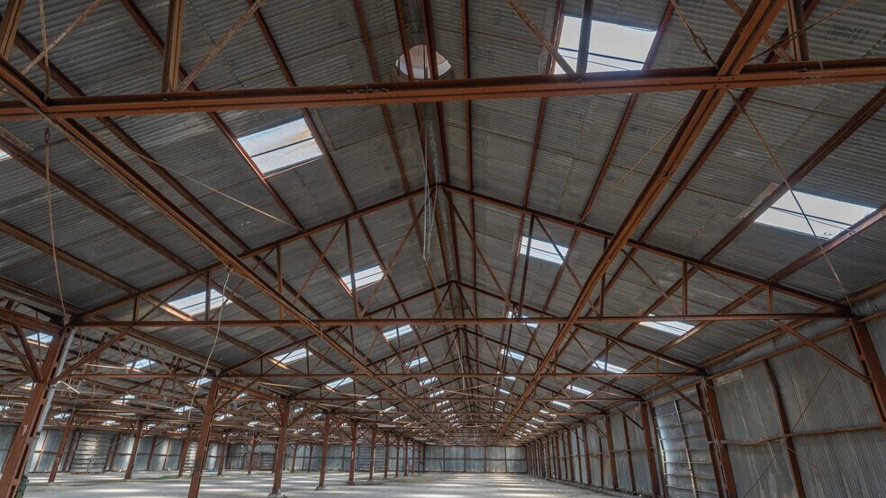 More Photos Of 134 Castleberry st, Pelham Warehouse For Sale