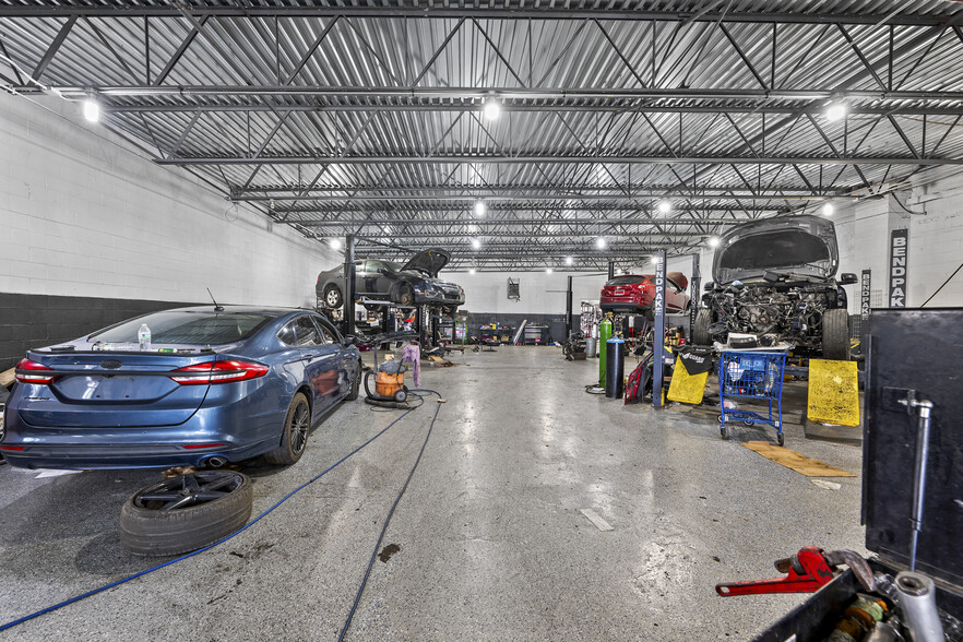 More Photos Of 11435 Schaefer Hwy, Detroit Warehouse For Sale