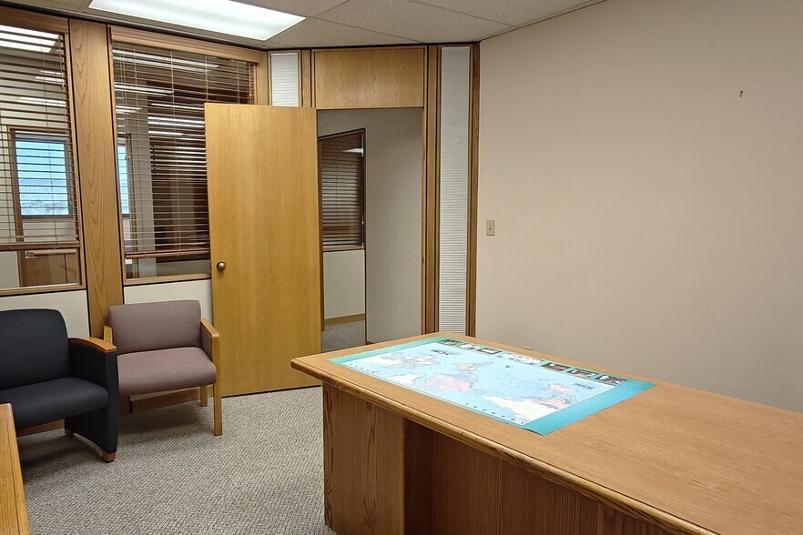 More Photos Of 2808 North Ave, Grand Junction Office For Sale