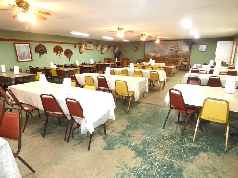 More Photos Of 102 Highway 6, Carbon Restaurant For Sale