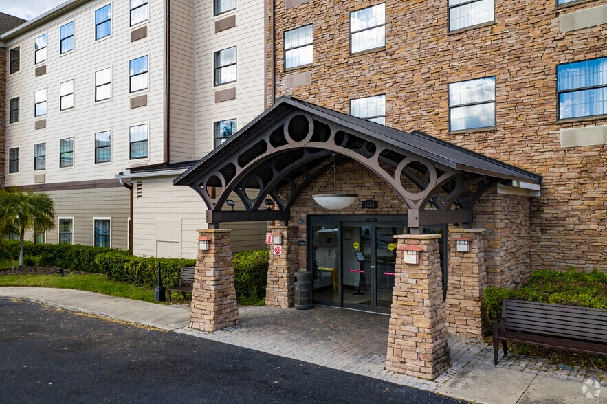 More Photos Of 3624 N Falkenburg Rd, Tampa Hotel For Sale