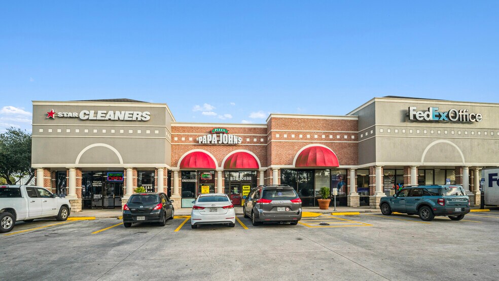 More Photos Of 7700 Hwy 6 N, Houston Freestanding For Sale