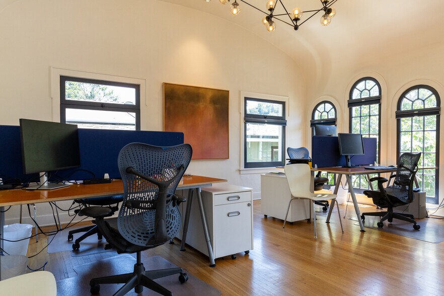 More Photos Of 1913-1915 Hyperion Ave, Los Angeles Loft Creative Space For Sale