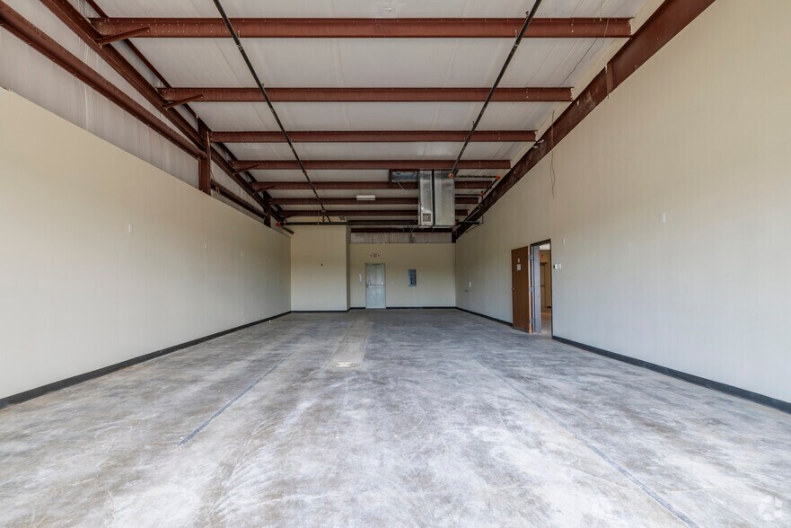 More Photos Of 14060 S Peoria Ave, Glenpool Unknown For Lease