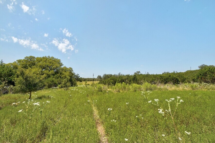 More Photos Of 5916 Hwy 290 West, Dripping Springs Light Manufacturing For Sale