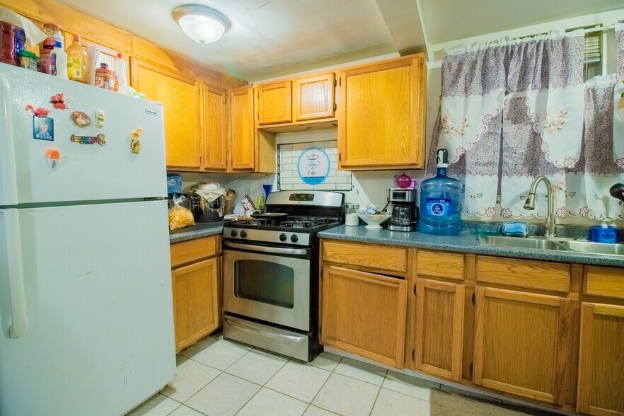 More Photos Of 40523 N Il Route 83, Antioch Apartments For Sale