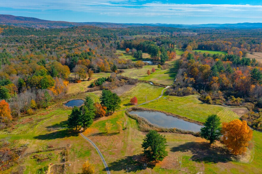 More Photos Of 685 S Egremont Rd, Great Barrington Golf Course Driving Range For Sale