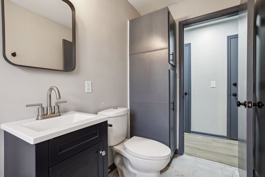 More Photos Of 3606 E 34th St, Minneapolis Apartments For Sale