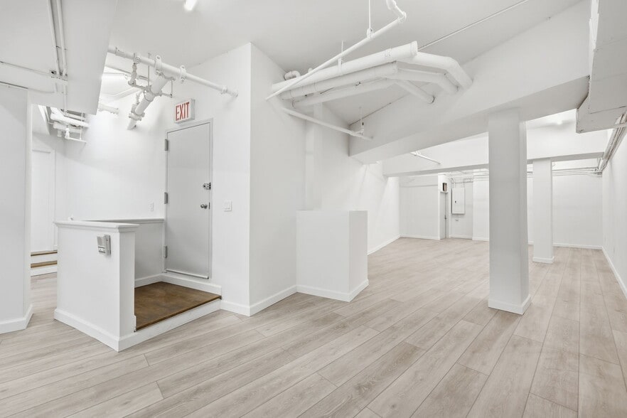 More Photos Of 254 W 10th St, New York Apartments For Sale
