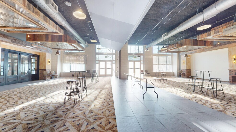 More Photos Of 235 S Cayuga St, Ithaca Specialty For Lease