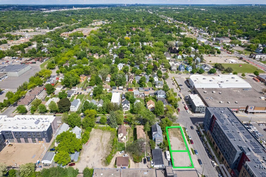 More Photos Of 2616 E 29th St, Minneapolis Land For Sale
