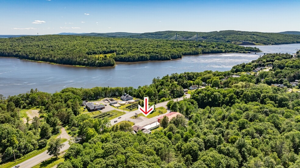 More Photos Of 196 US Route 1, Bucksport Hotel For Sale