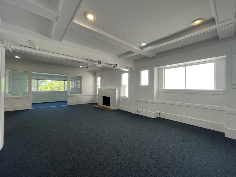 More Photos Of 1730 Solano Ave, Berkeley Office Residential For Lease