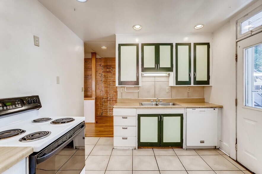 More Photos Of 615-621 Remington St, Fort Collins Apartments For Sale