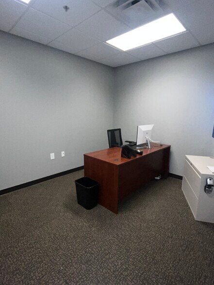 More Photos Of 3333 Aspen Grove Dr, Franklin Office For Sale