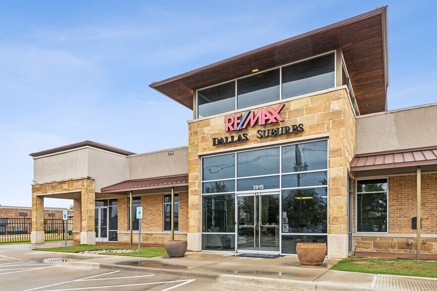 More Photos Of 3915 Mcdermott Rd, Plano Storefront Retail Office For Sale