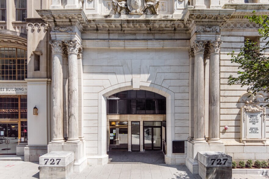 More Photos Of 727 15th St NW, Washington Office For Lease