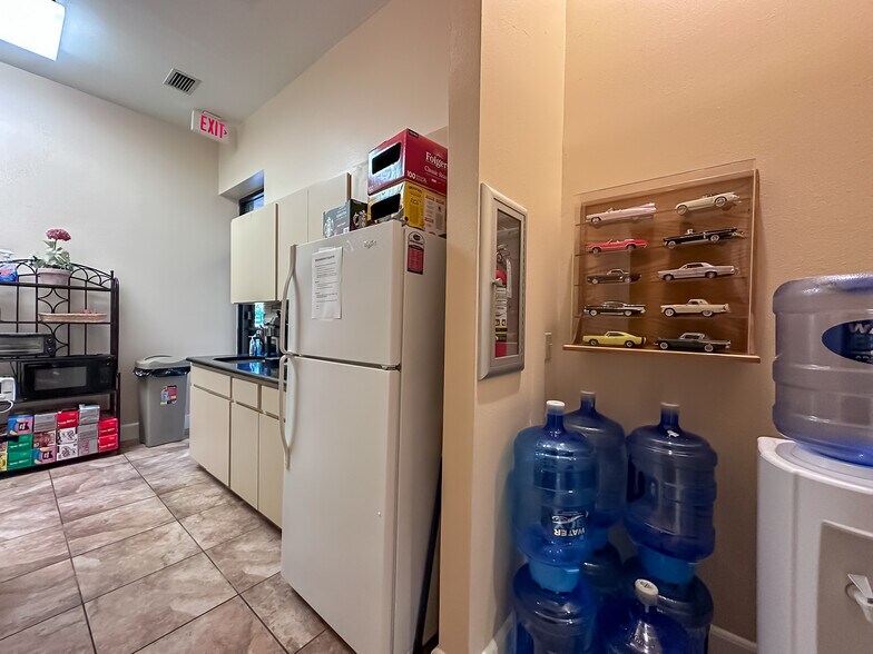 More Photos Of 1102 S Florida Ave, Lakeland Office For Lease
