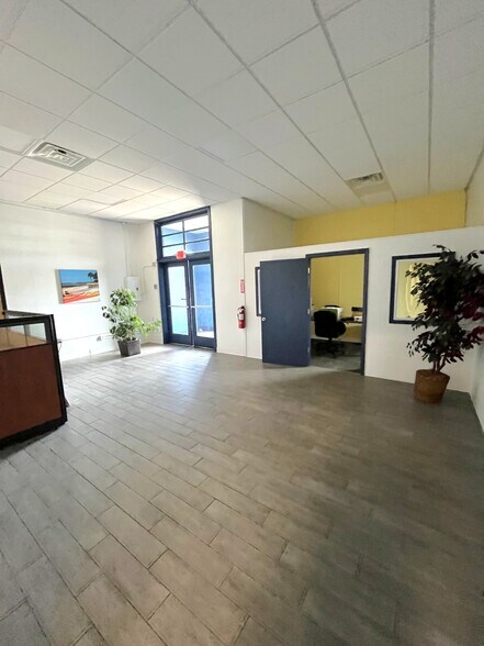 More Photos Of 24800 Lakeland Blvd, Euclid Industrial For Sale