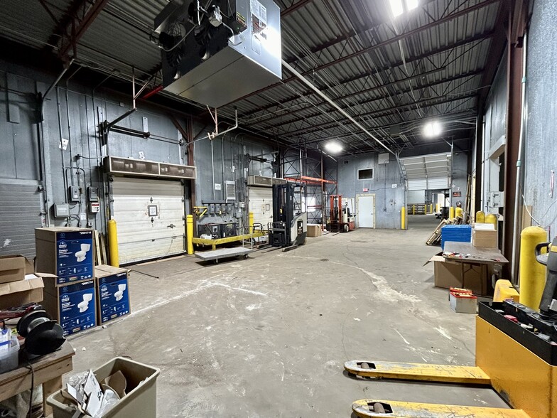 More Photos Of 1560 S Delaware Dr, Mount Bethel Food Processing For Sale