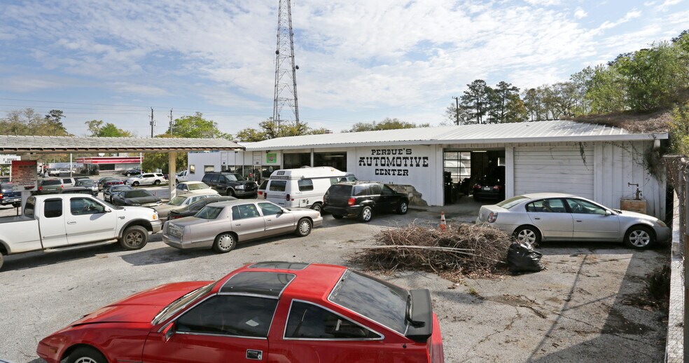 More Photos Of 1353-1355 N N Monroe, Tallahassee Auto Repair For Lease