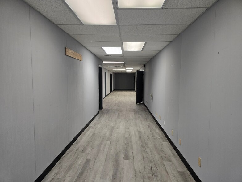 More Photos Of 2408 S 37th St, Temple Office For Sale