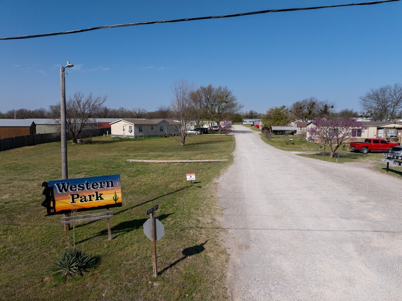 More Photos Of 18100 Coker Rd, Shawnee Manufactured Housing Mobile Home Park For Sale