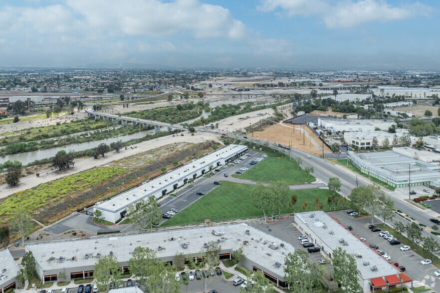 More Photos Of 851 S Mount Vernon Ave, Colton Medical For Lease