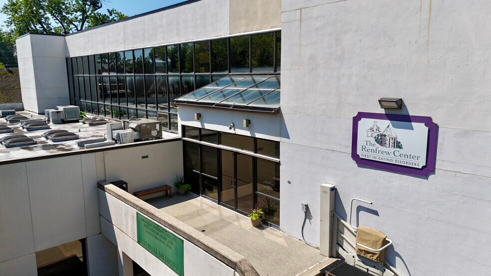 More Photos Of 320 King of Prussia Rd, Radnor Medical For Lease