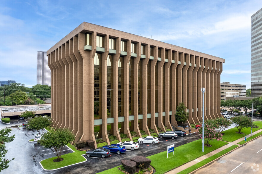 Primary Photo Of 1770 St James Pl, Houston Office For Lease