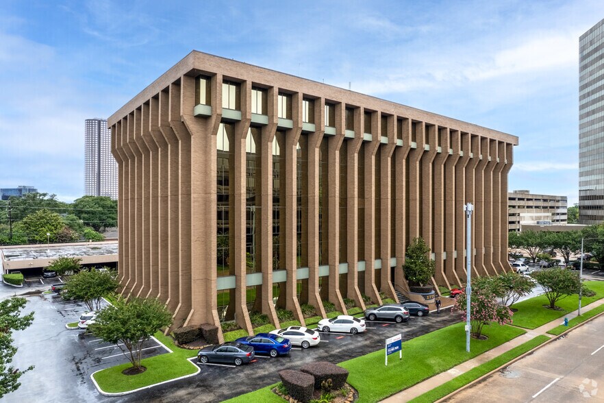 Primary Photo Of 1770 St James Pl, Houston Office For Lease