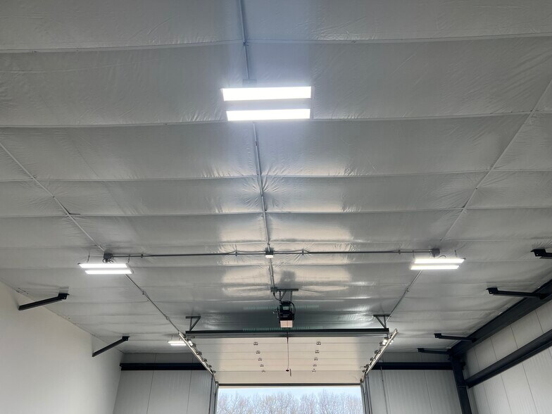 More Photos Of 4250 Acker Dr, Madison Self Storage For Lease