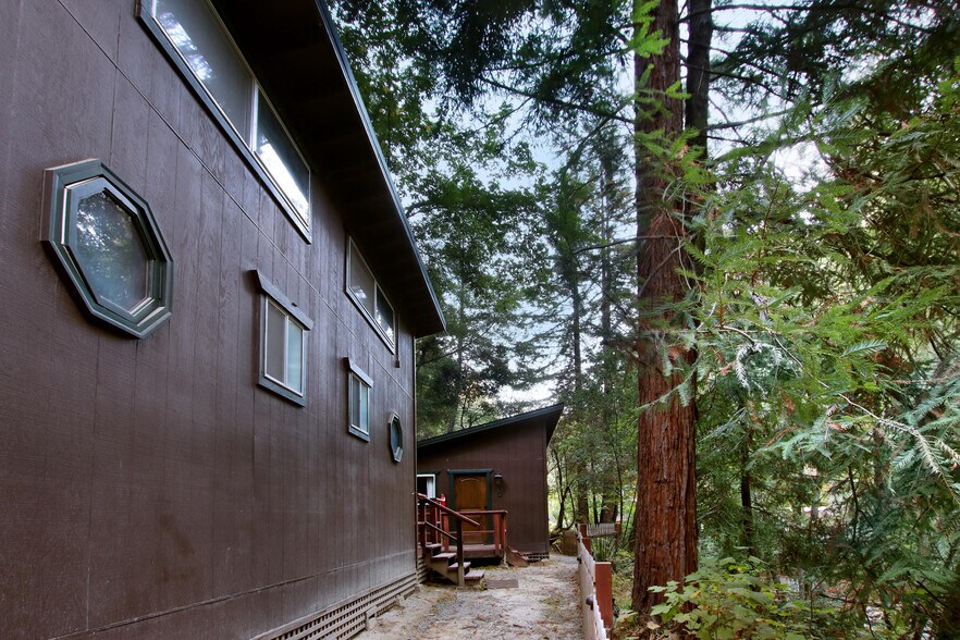 More Photos Of 16770 Redwood Lodge Rd, Los Gatos Lodge Meeting Hall For Sale